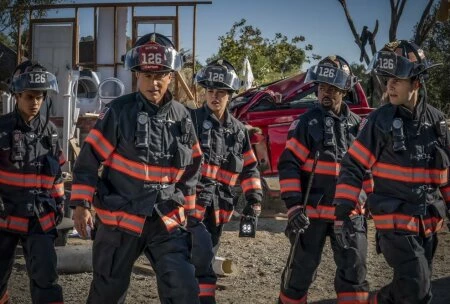 Превью сериала 9-1-1: Одинокая звезда с 2020 года