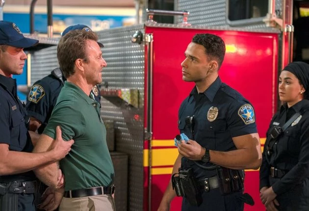 Кадры из сериала 9-1-1: Одинокая звезда 1 сезон