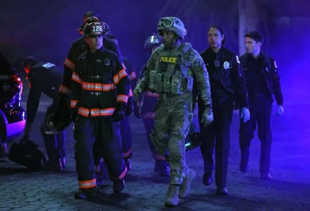 Кадры из сериала 9-1-1: Одинокая звезда 3 сезон